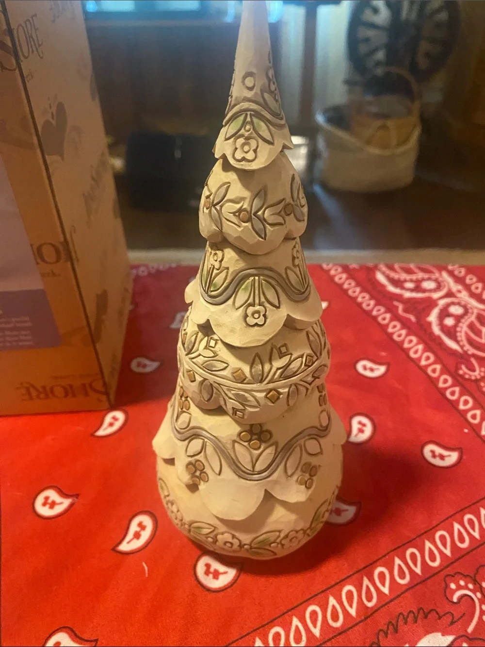 Jim Shore White Woodland Festive Forest Tree - Picture 2 of 2